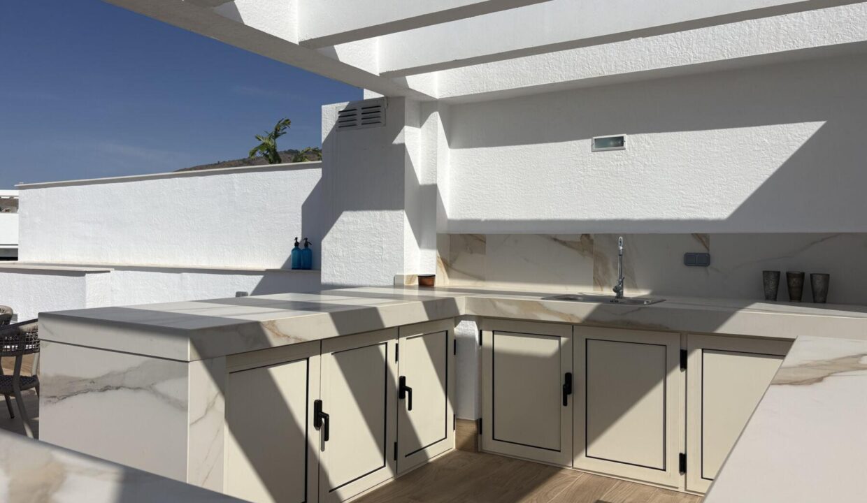141401-Exclusief-penthouse-met-panoramisch-uitzicht-op-de-Campana-Golf-en-de-Middellandse-Zee-—-Finestrat-Costa-Blanca-34