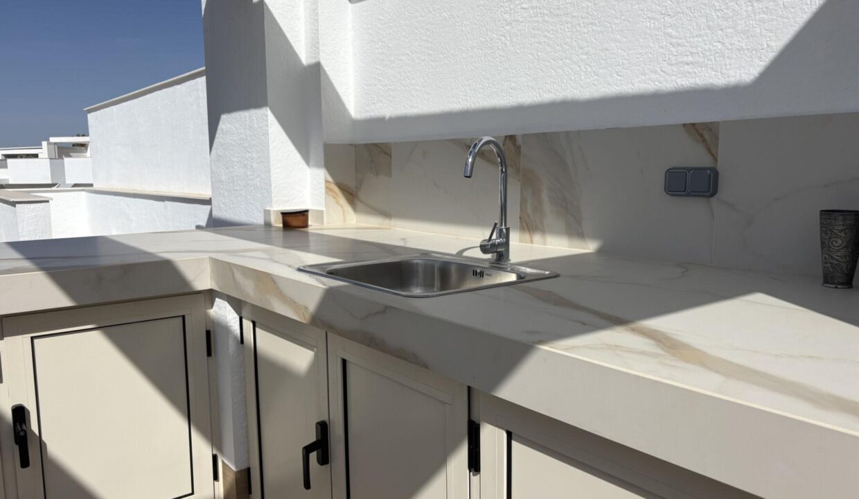 141401-Exclusief-penthouse-met-panoramisch-uitzicht-op-de-Campana-Golf-en-de-Middellandse-Zee-—-Finestrat-Costa-Blanca-40