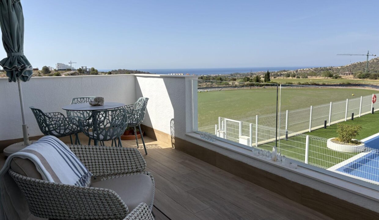 141401-Exclusief-penthouse-met-panoramisch-uitzicht-op-de-Campana-Golf-en-de-Middellandse-Zee-—-Finestrat-Costa-Blanca-5