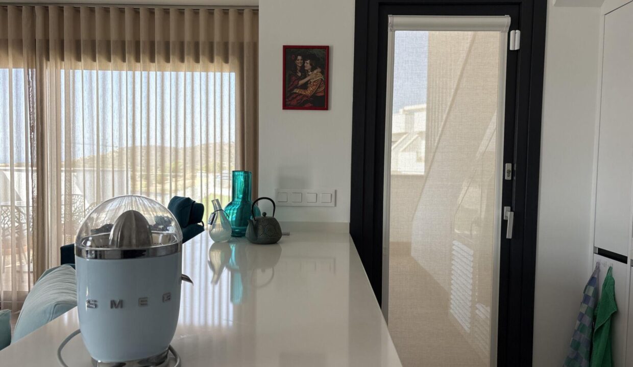 141401-Exclusief-penthouse-met-panoramisch-uitzicht-op-de-Campana-Golf-en-de-Middellandse-Zee-—-Finestrat-Costa-Blanca-7