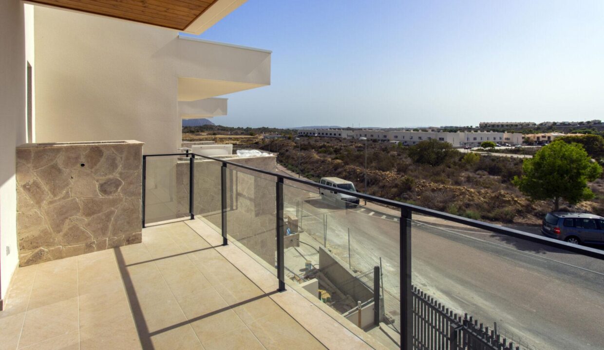 141590-Geschakelde-villas-aan-de-golfbaan-Alenda-Golf-Monforte-del-Cid-2