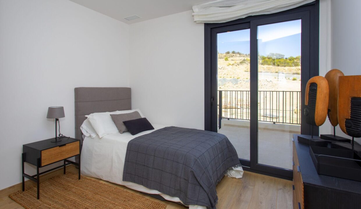 141590-Geschakelde-villas-aan-de-golfbaan-Alenda-Golf-Monforte-del-Cid-7