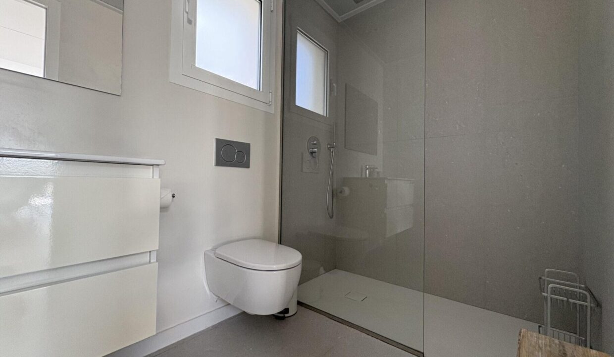 143383-Vrijstaande-villa-met-zeezicht-in-Villajoyosa-22