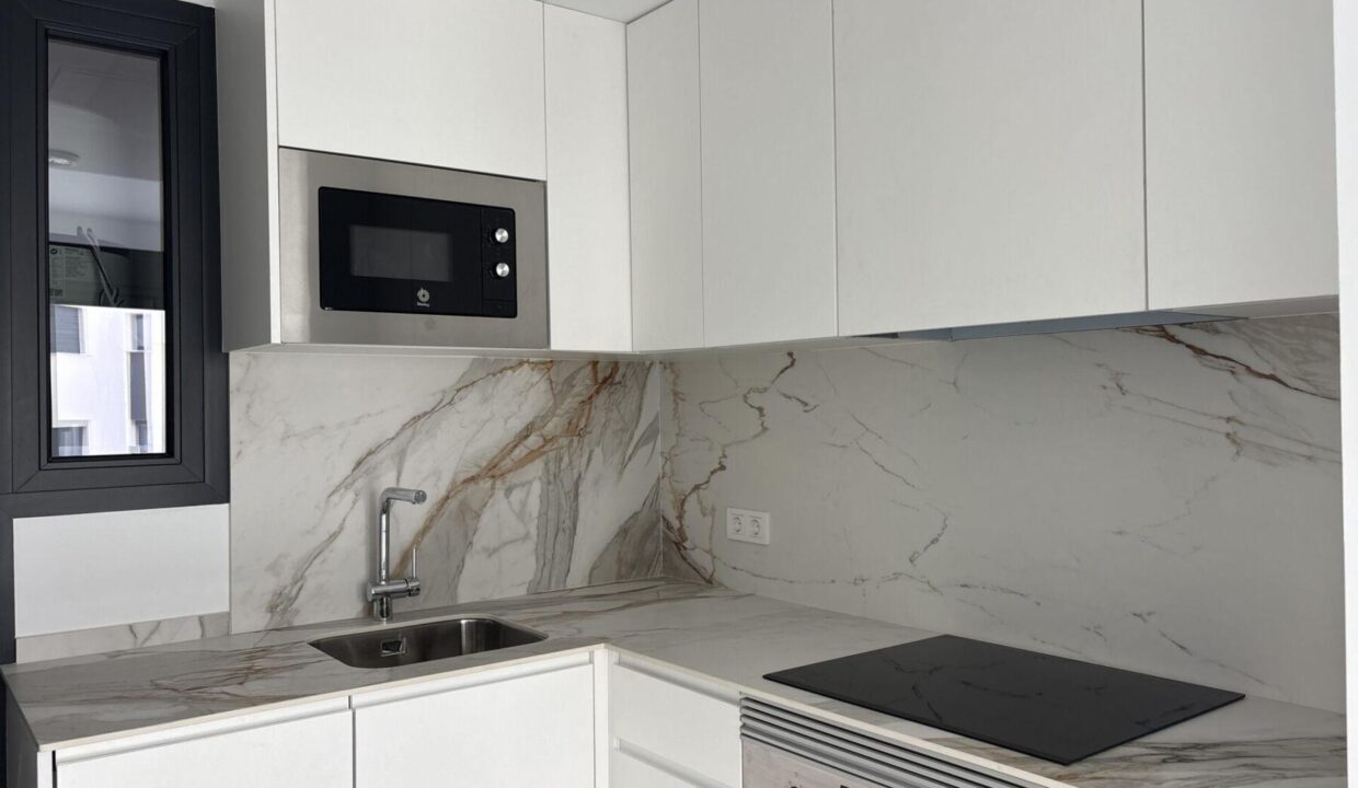 144342-Licht-en-instapklaar-nieuwbouwappartement-in-Villajoyosa-11