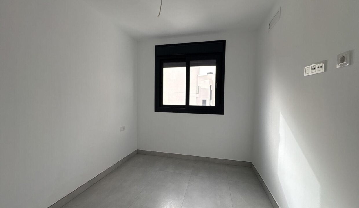 144342-Licht-en-instapklaar-nieuwbouwappartement-in-Villajoyosa-12