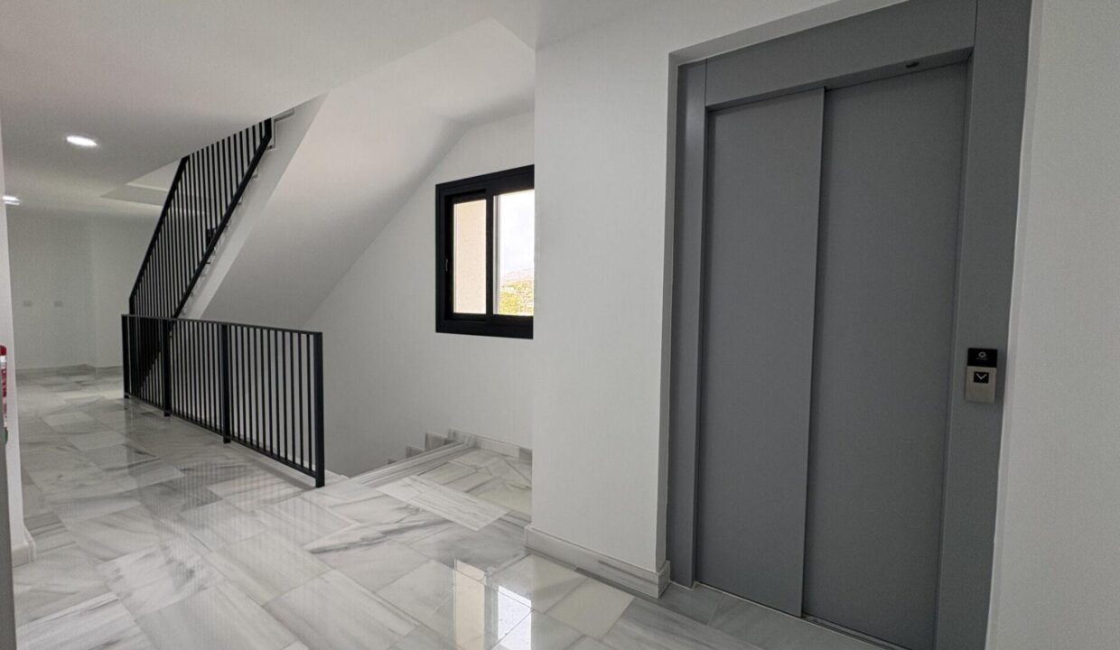 144342-Licht-en-instapklaar-nieuwbouwappartement-in-Villajoyosa-18