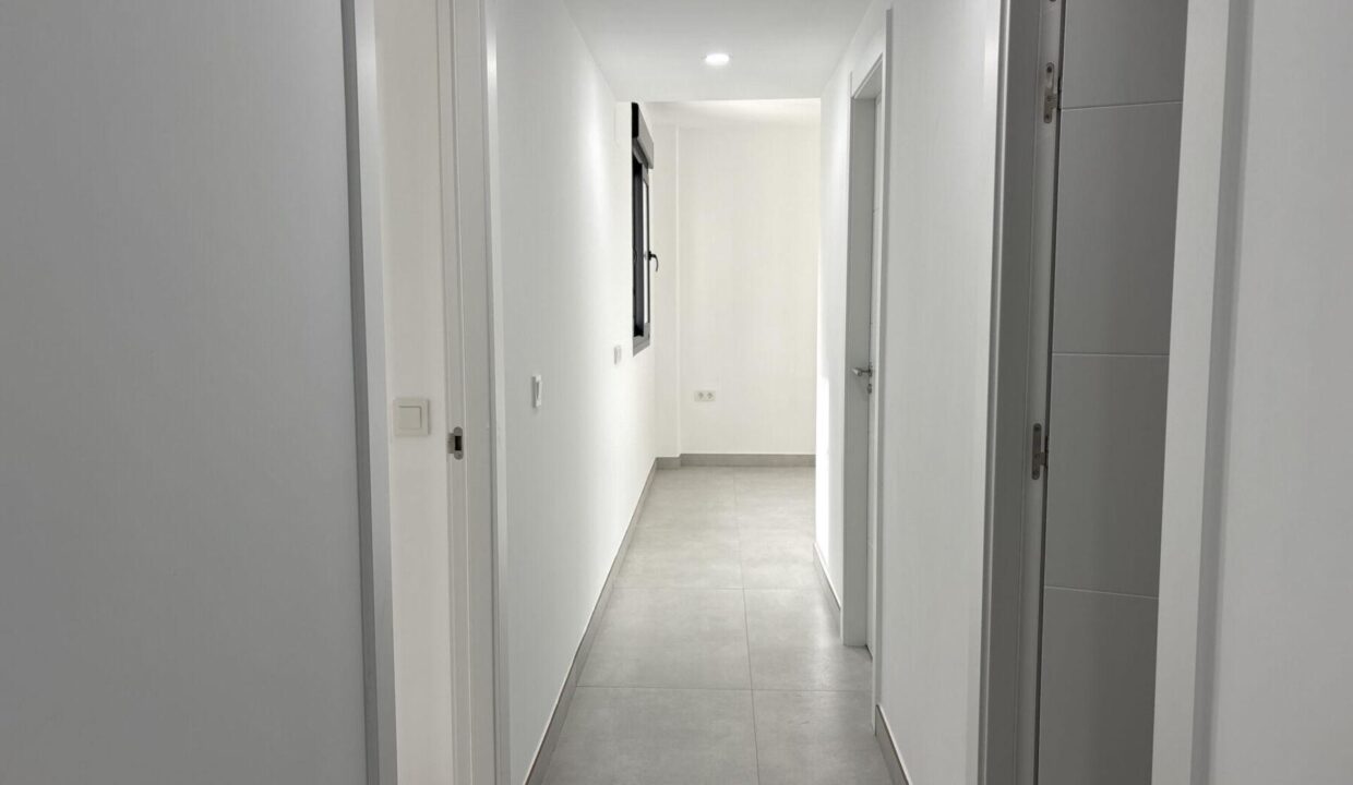 144342-Licht-en-instapklaar-nieuwbouwappartement-in-Villajoyosa-22