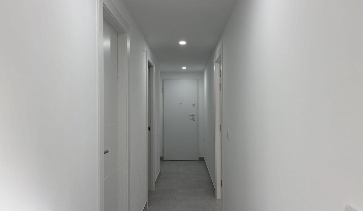 144342-Licht-en-instapklaar-nieuwbouwappartement-in-Villajoyosa-24