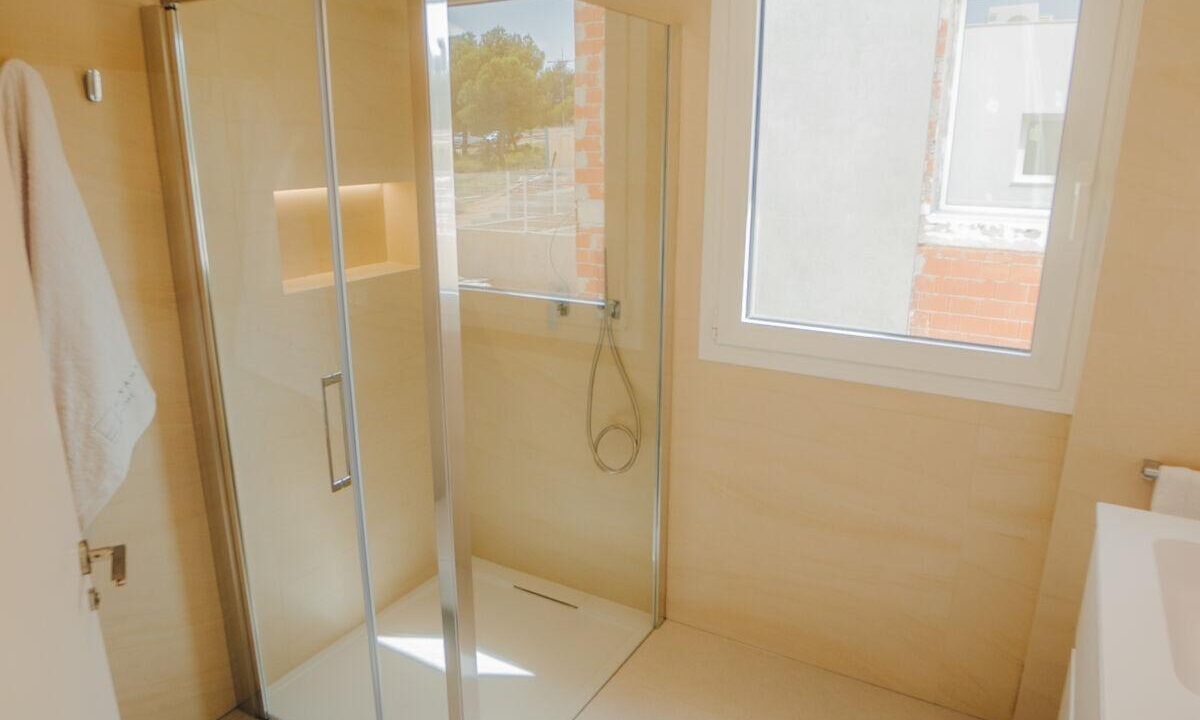 76007-Moderne-design-vrijstaande-villa-in-Sierra-Cortina-Finestrat-20