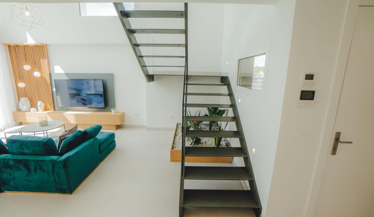 76007-Moderne-design-vrijstaande-villa-in-Sierra-Cortina-Finestrat-23