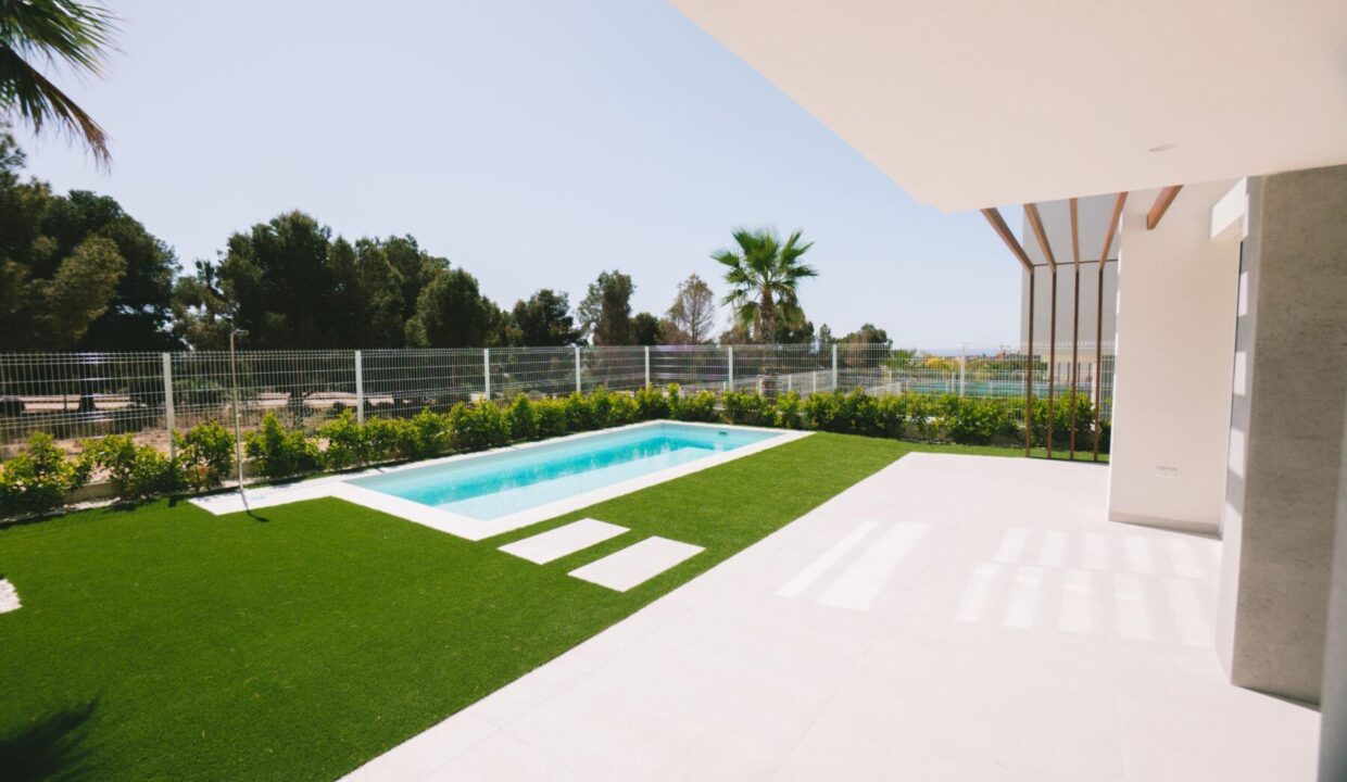 76007-Moderne-design-vrijstaande-villa-in-Sierra-Cortina-Finestrat-47