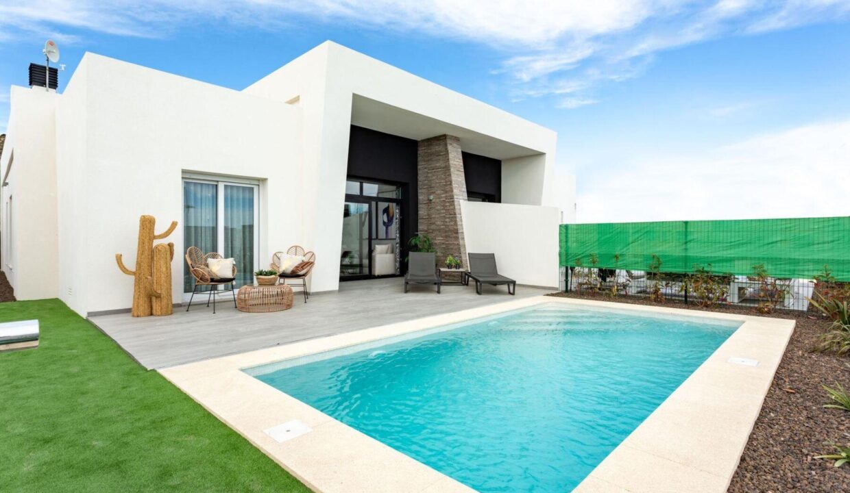 76219-Halfvrijstaande-villa-in-La-Finca-Golf-10