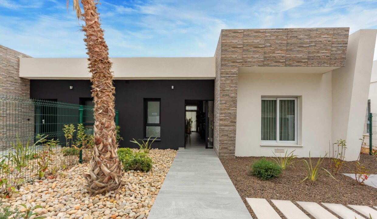 76219-Halfvrijstaande-villa-in-La-Finca-Golf-13