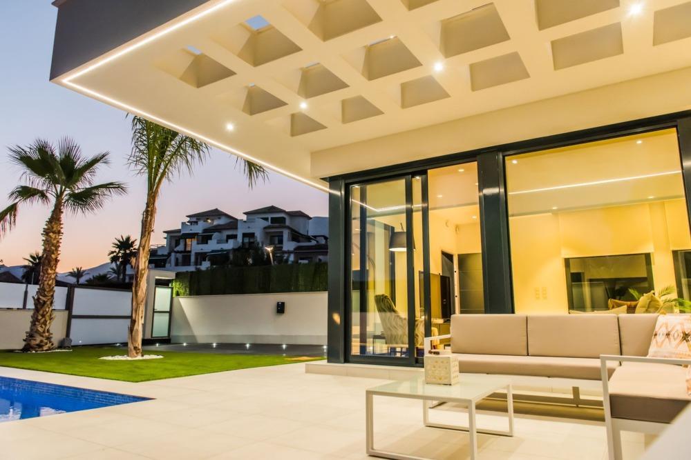 76350-Luxe-villa-in-Sierra-Cortina-6