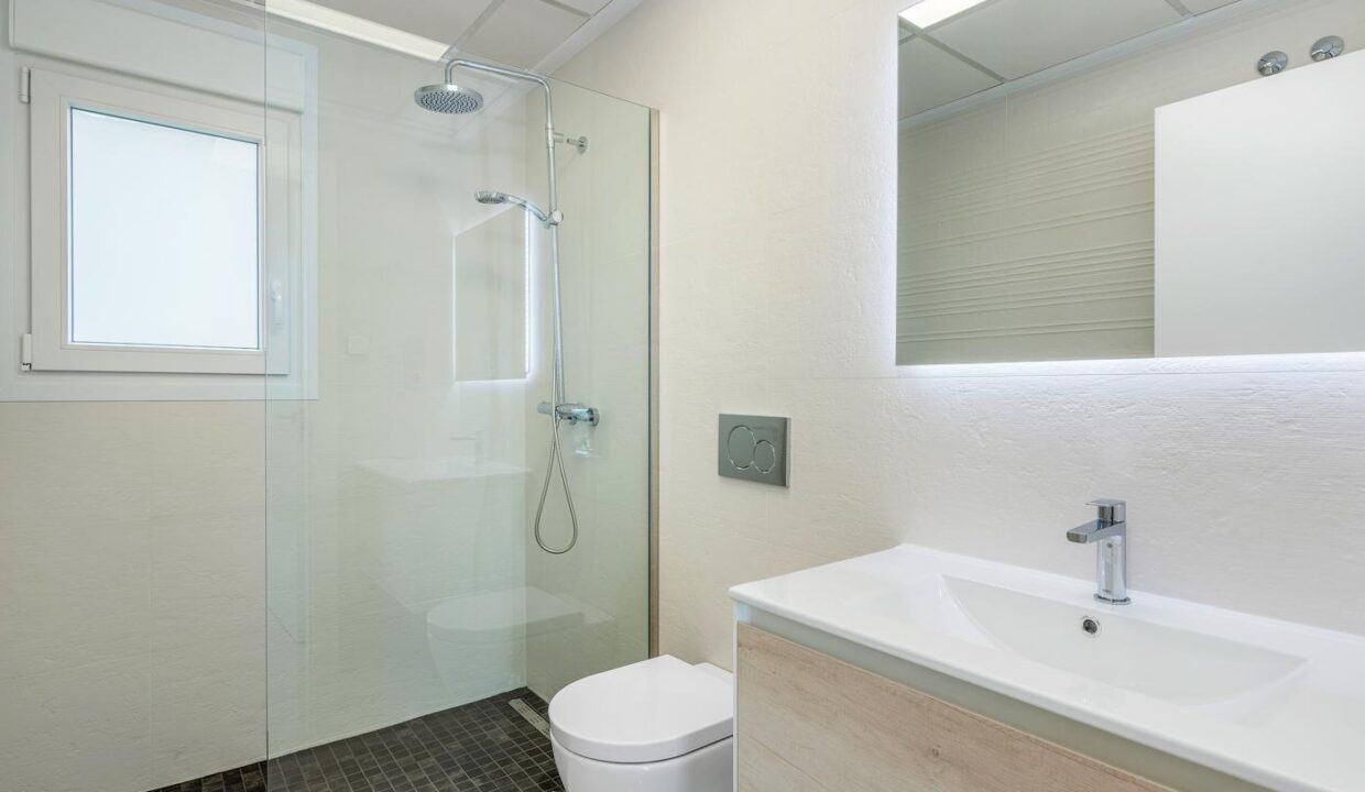 79906-Vrijstaande-villas-in-Los-Montesinos-40