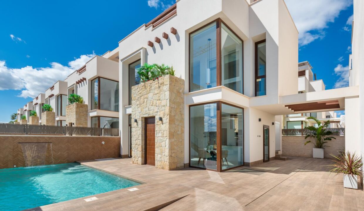 79906-Vrijstaande-villas-in-Los-Montesinos-52
