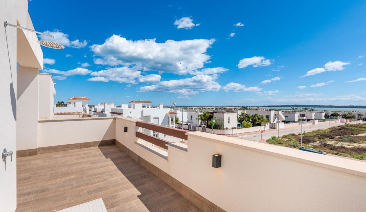 79906-Vrijstaande-villas-in-Los-Montesinos-54
