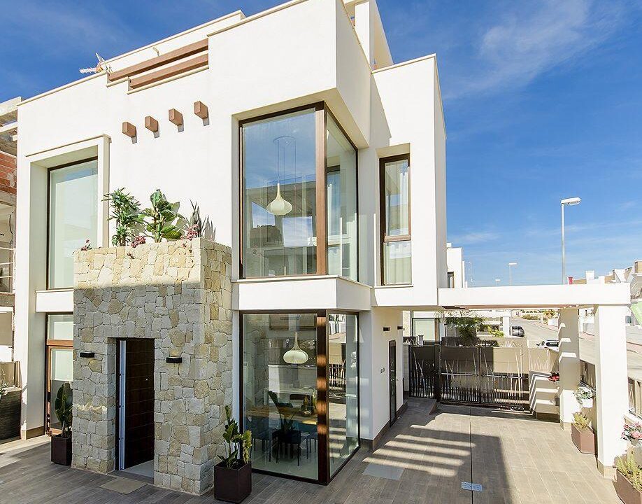 79906-Vrijstaande-villas-in-Los-Montesinos