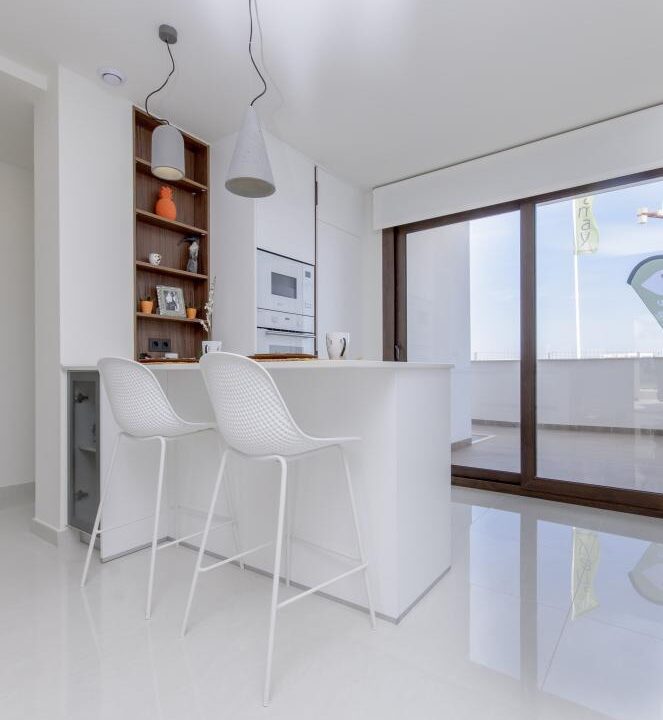 81686-Appartementen-in-Torrevieja-met-uitzicht-op-het-roze-meer-15
