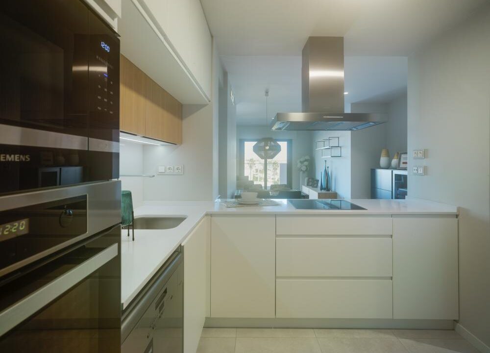 82063-Geweldige-appartementen-in-een-woonwijk-in-Mil-Palmeras-op-100-meter-van-de-zee-4
