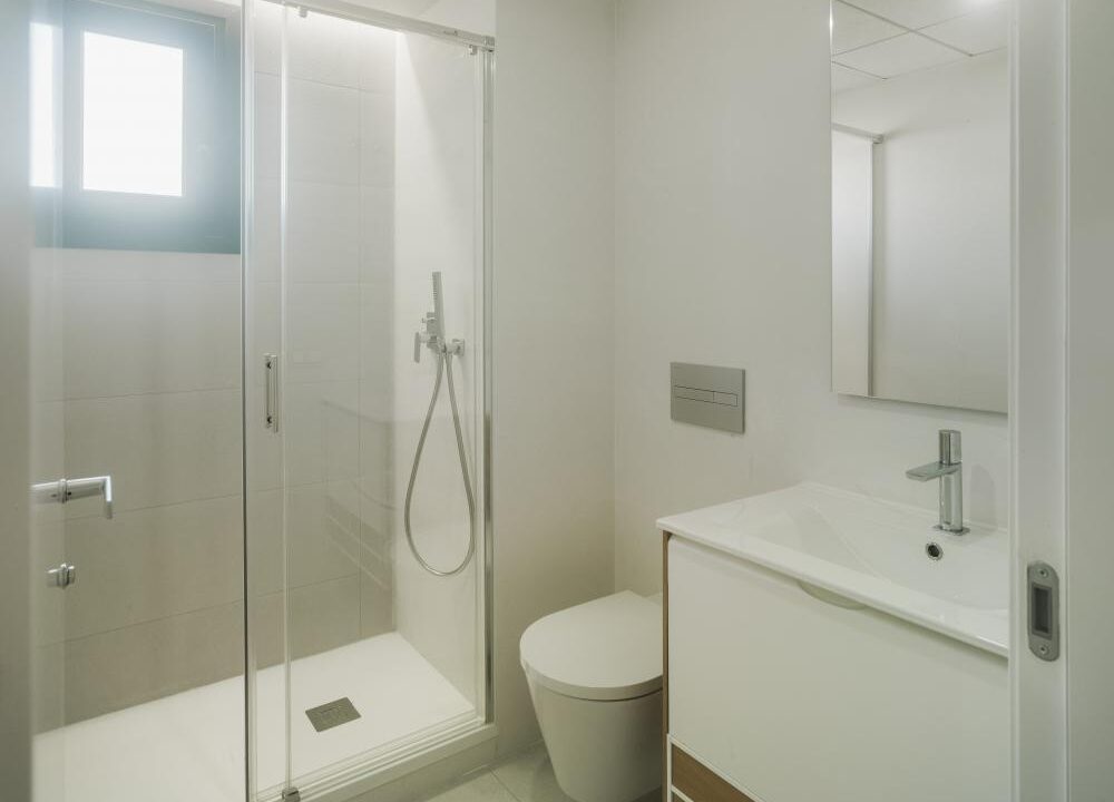 82063-Geweldige-appartementen-in-een-woonwijk-in-Mil-Palmeras-op-100-meter-van-de-zee-6