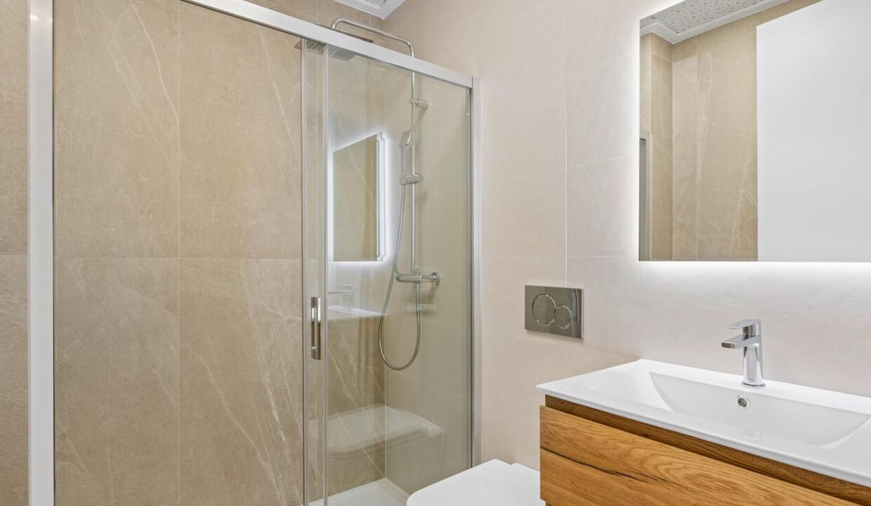 82562-Appartementencomplex-in-Benijofar-met-penthouses-met-prive-zwembad-11