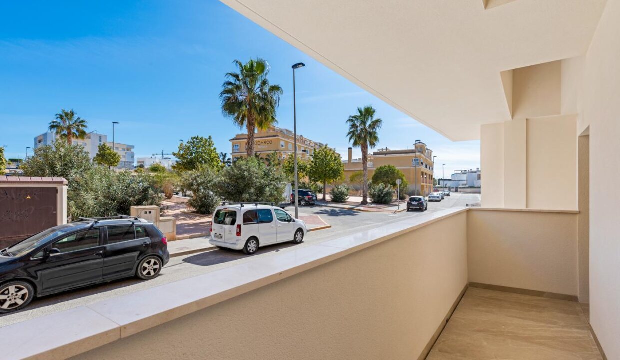 82562-Appartementencomplex-in-Benijofar-met-penthouses-met-prive-zwembad-21
