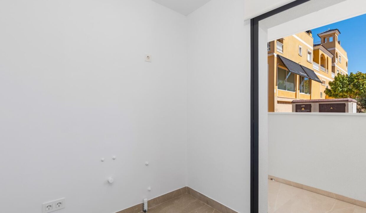 82562-Appartementencomplex-in-Benijofar-met-penthouses-met-prive-zwembad-29