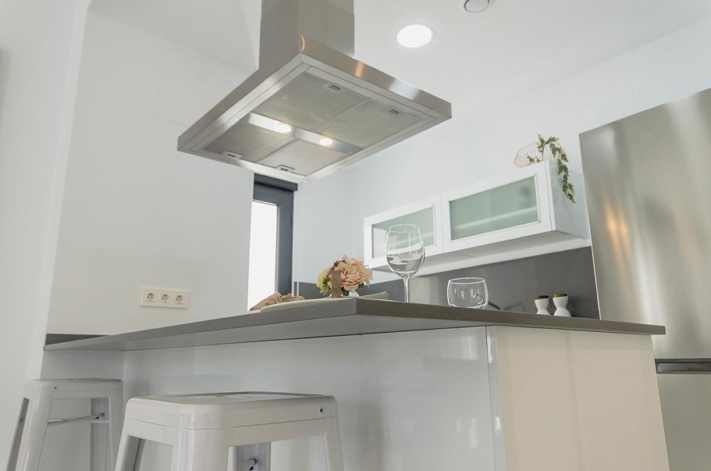 82612-Vrijstaande-villas-in-woonwijk-Entrenaranjos-28