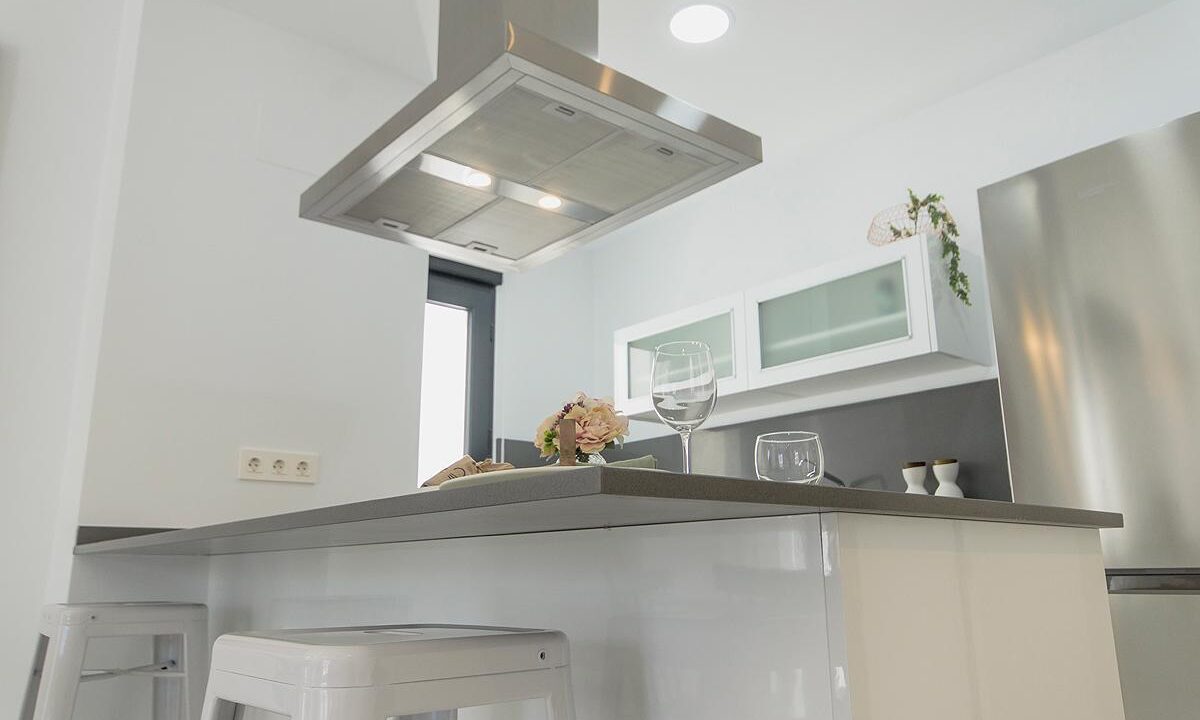 82612-Vrijstaande-villas-in-woonwijk-Entrenaranjos-33