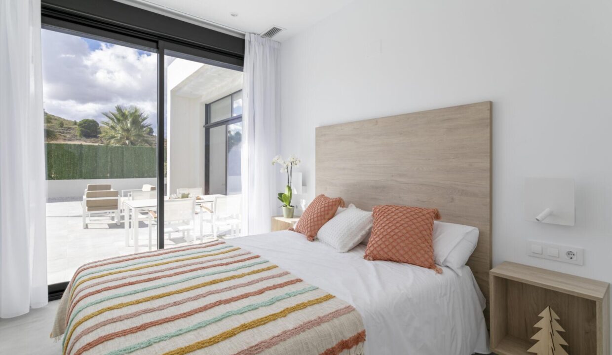 90275-Vrijstaande-villas-op-percelen-van-meer-dan-500-m2-in-Calasparra-15