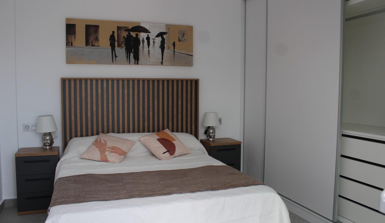 94940-Vrijstaande-villas-in-San-Fulgencio-met-prive-zwembad-49