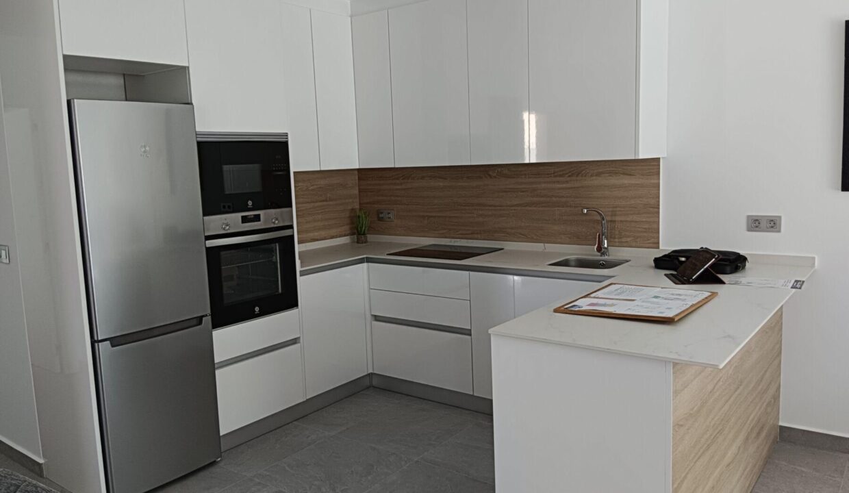94940-Vrijstaande-villas-in-San-Fulgencio-met-prive-zwembad-53
