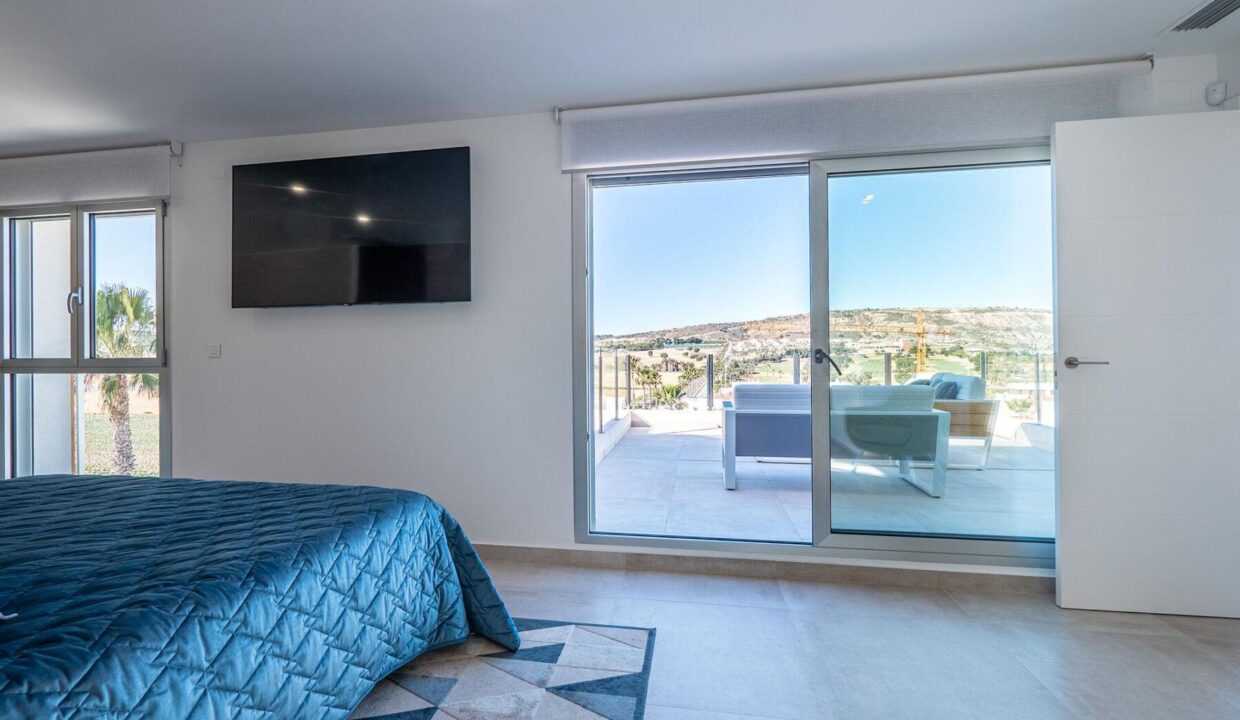 97463-Prachtige-vrijstaande-villas-in-La-Finca-Golf-Algorfa-10
