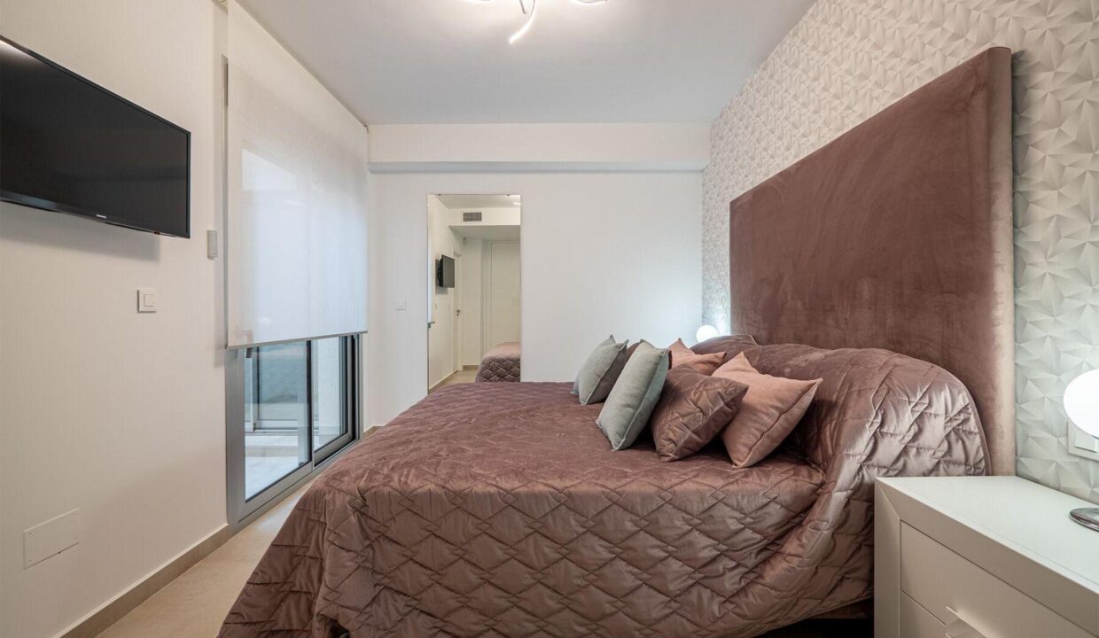 97463-Prachtige-vrijstaande-villas-in-La-Finca-Golf-Algorfa-12