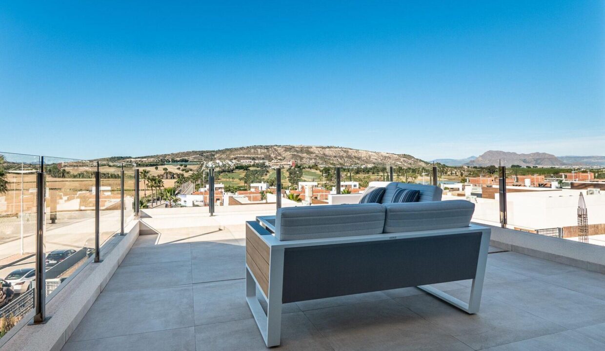 97463-Prachtige-vrijstaande-villas-in-La-Finca-Golf-Algorfa-9