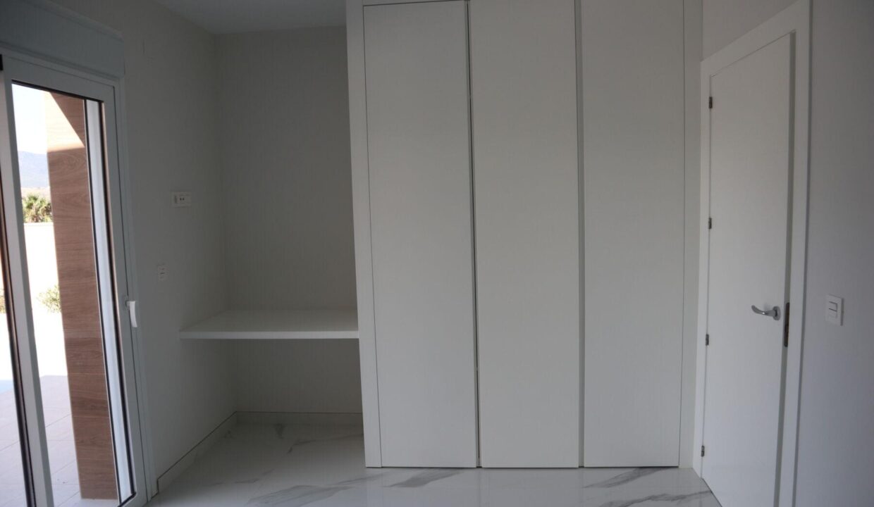 99860-Luxe-vrijstaande-villa-in-La-Romana-Alicante-11